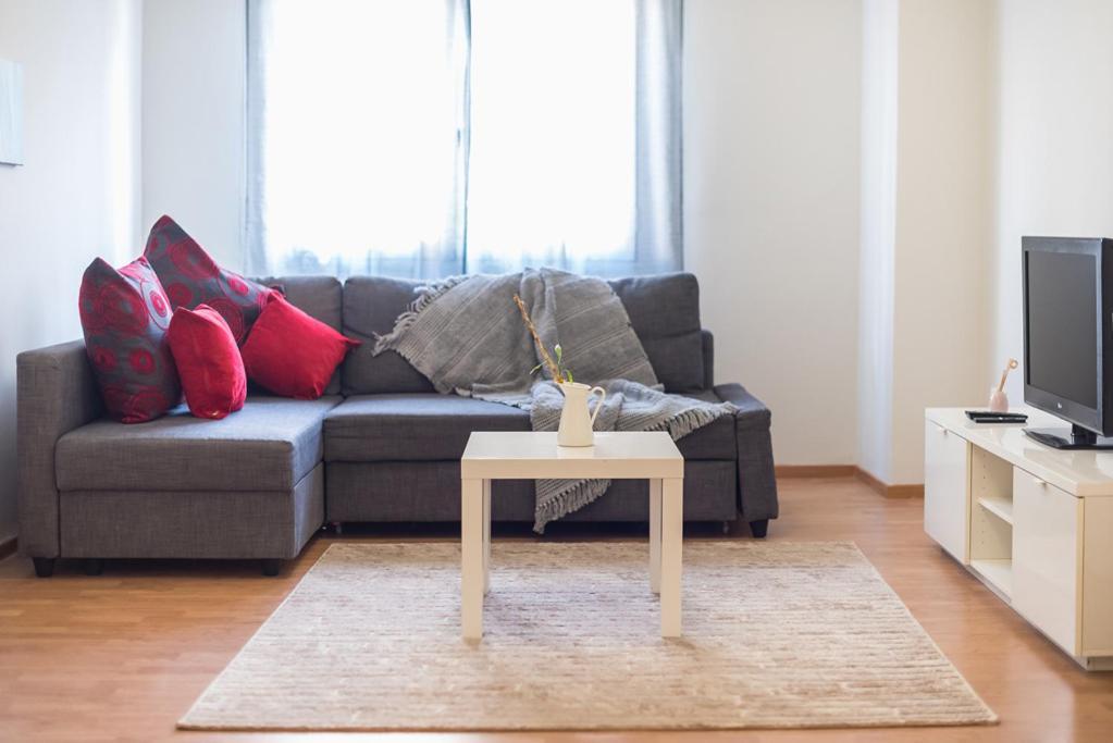 Pame Rentals - Entire Apartment With Free Parking Athén Kültér fotó